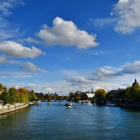 Guestready - A 10 Mins Du Louvre