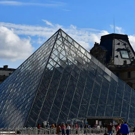 Guestready - A 10 Mins Du Louvre Lejlighed *