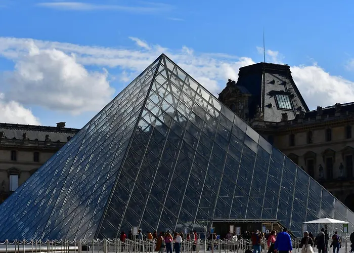 Guestready - A 10 Mins Du Louvre Apartman *